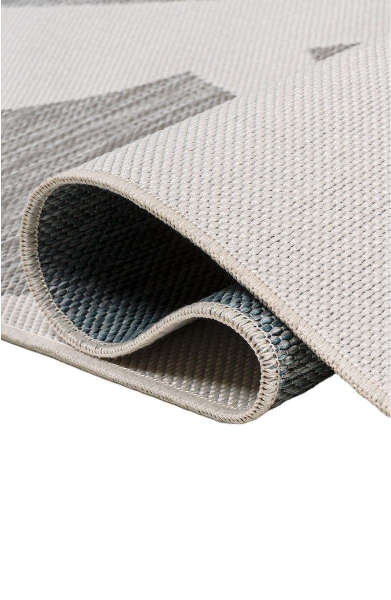 JONATHAN Y Shelby Coastal Vintage Abstract Palm Leaf Indoor/Outdoor Area Rug, Alternate, color, Gray/Cream