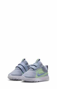Nike Kids' Star Runner 5 Sneaker