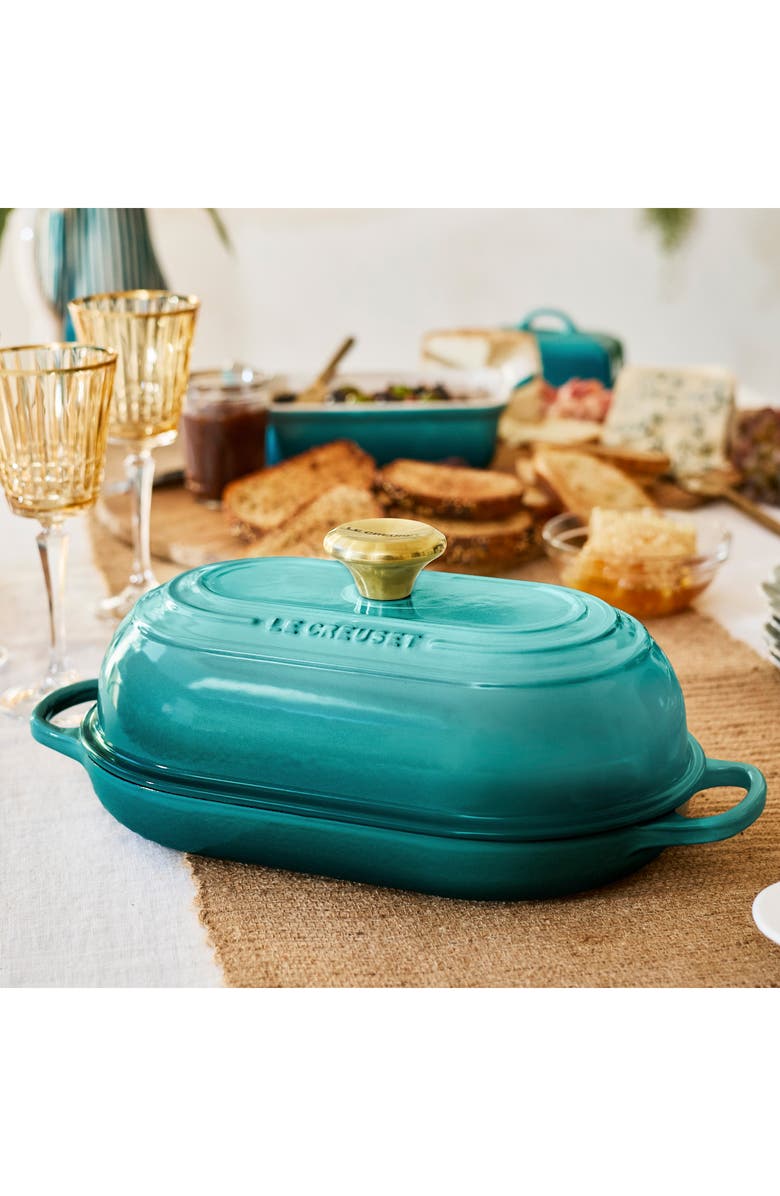 Le Creuset Signature Cast Iron Bread Oven, Alternate, color, Riviera
