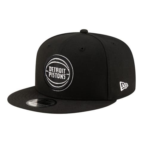 Men's New Era  Black/White Detroit Pistons Team 9FIFTY Snapback Hat