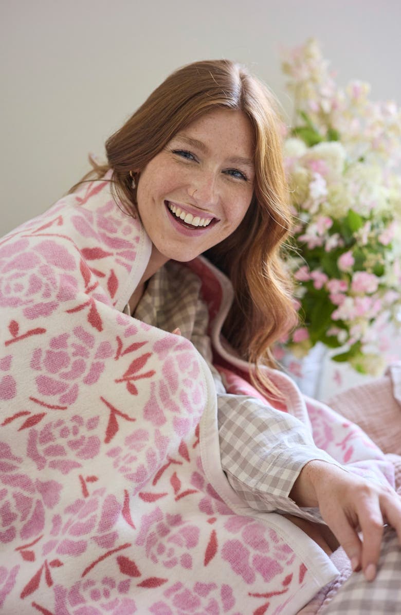 ChappyWrap Peony Petals Throw Blanket, Alternate, color, Pink