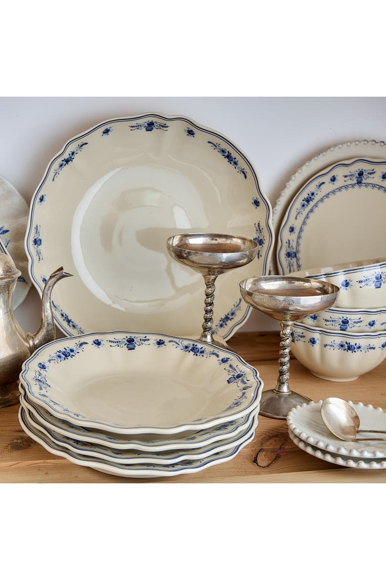 Vila Pasta server, Alternate, color, Beige-blue
