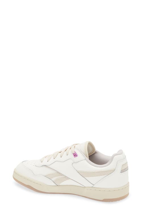 Reebok Bb 4000 Ii Sneaker In Chalk/sand/hazy Grey