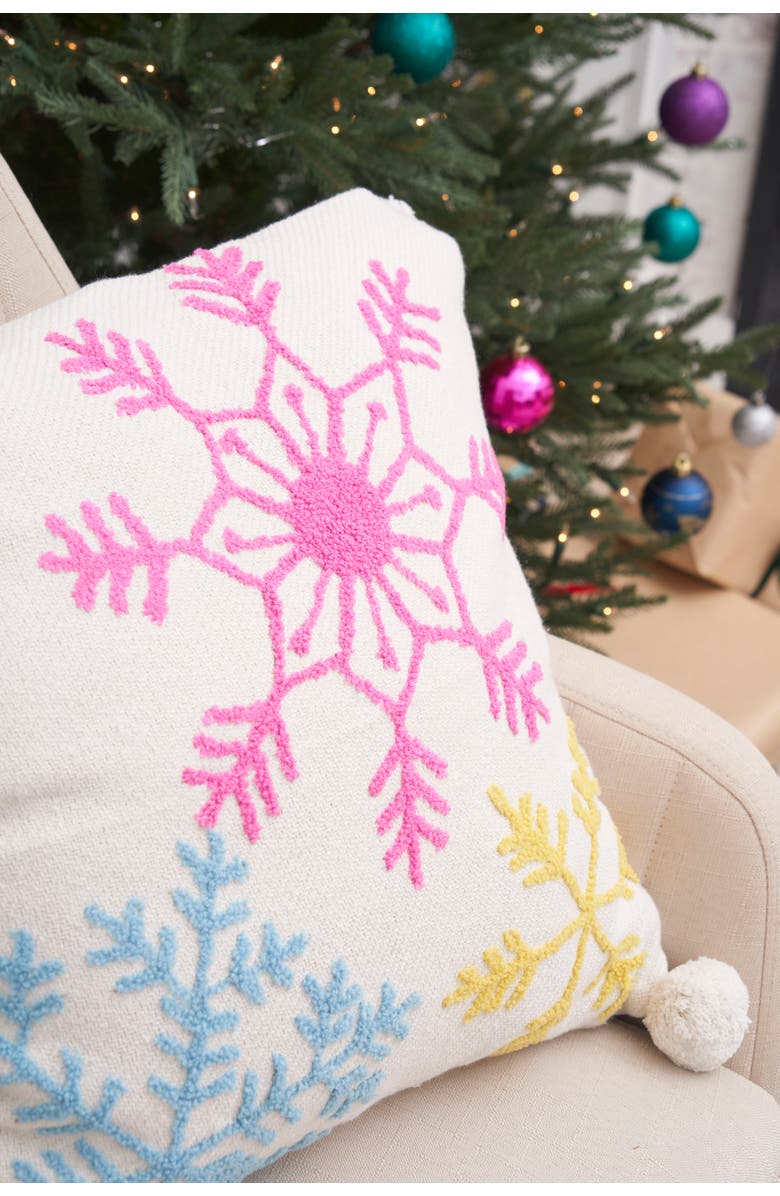 carol & frank Snowflakes 100% Cotton Boho Christmas Accent Throw Pillow w/ Tassels 20" x 20", Alternate, color, Blue