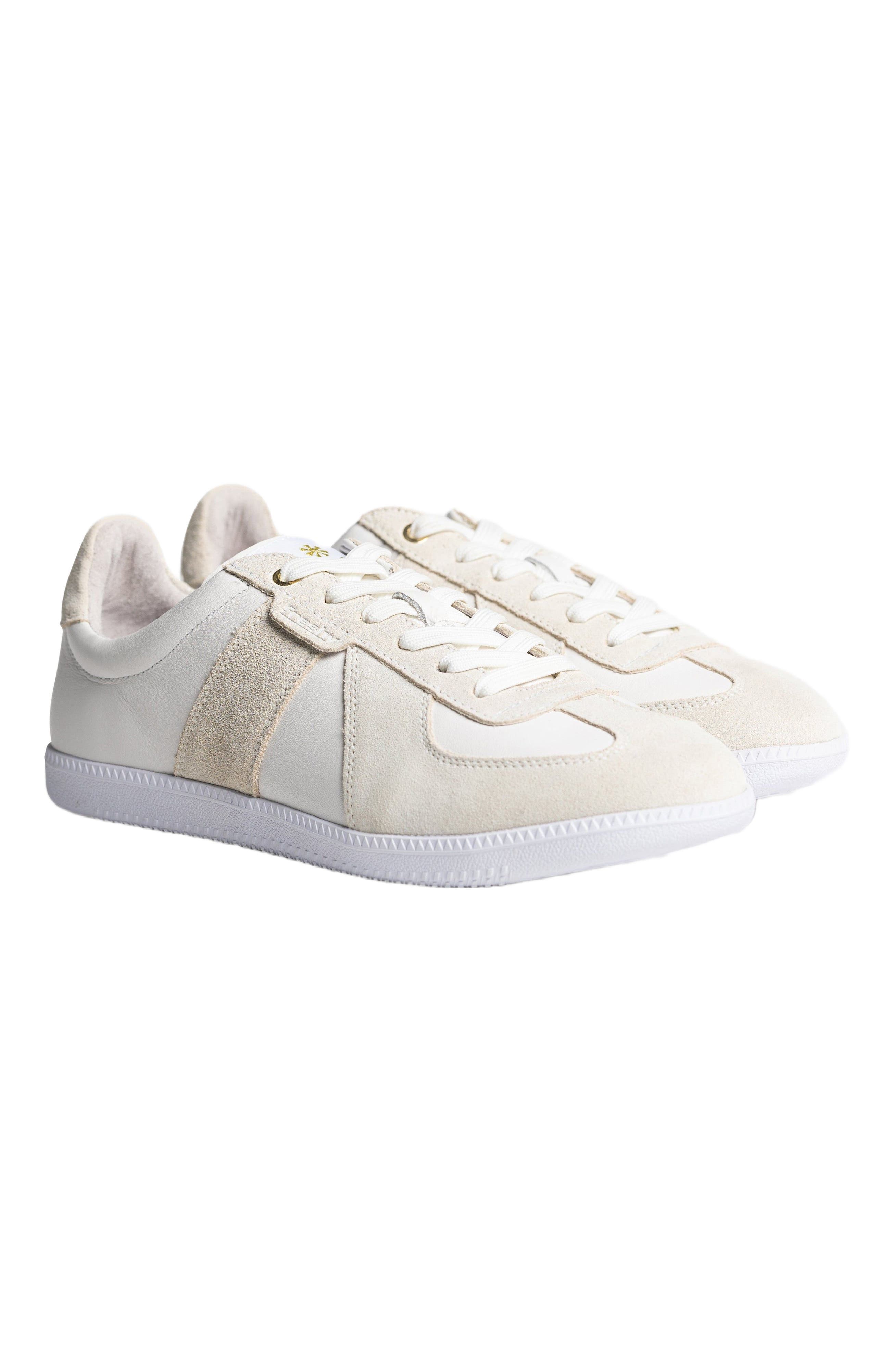 Indie Lites Sneaker - image 4