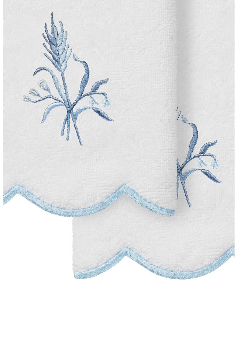 Whitney Scallop Set of 2 Fingertip Towels, Alternate, color, WHITE/ BLUE