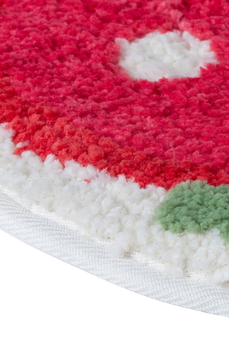 VCNY HOME Strawberry Bath Mat, Alternate, color,