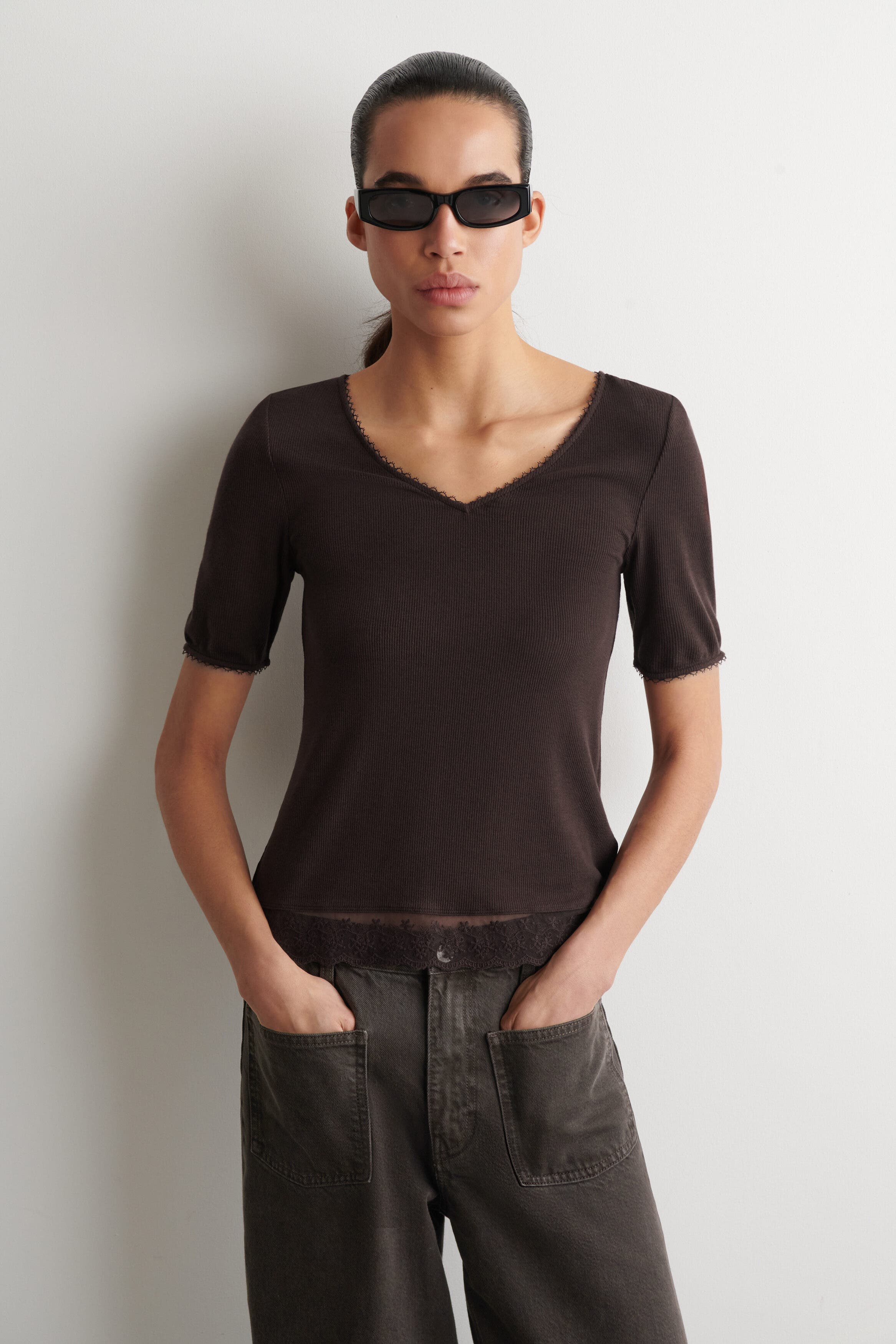 Lace-Trimmed Ribbed V-Neck T-Shirt - image 3