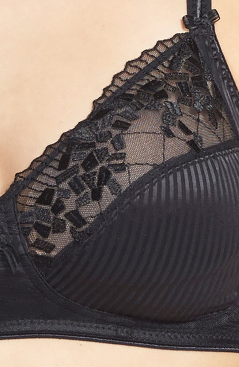 Chantelle Lingerie Chantelle Intimates 'Pont Neuf' Wireless Bra, Alternate, color, Black