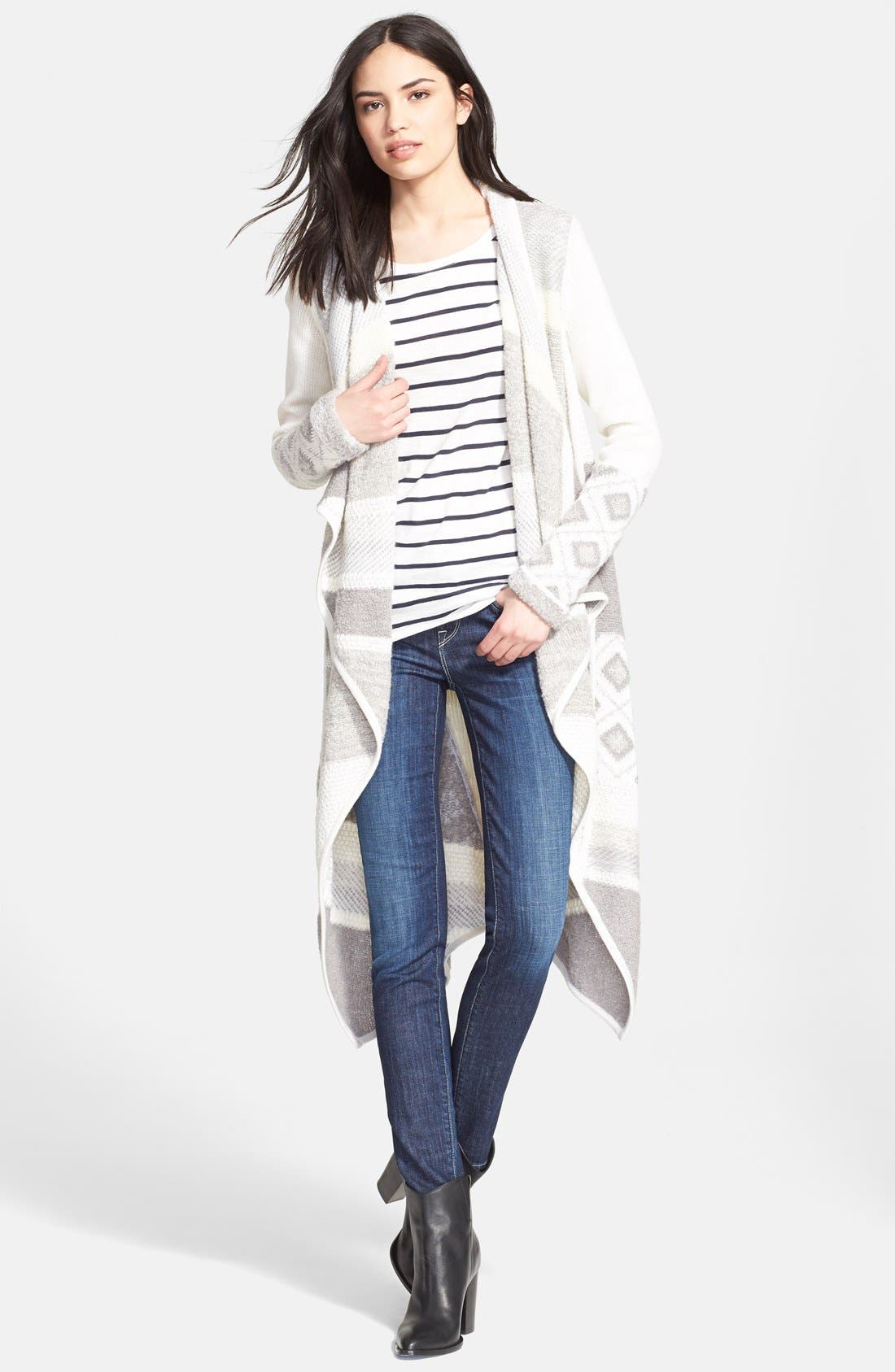 Vince 'Erving' Block Heel Bootie, Alternate, color, 