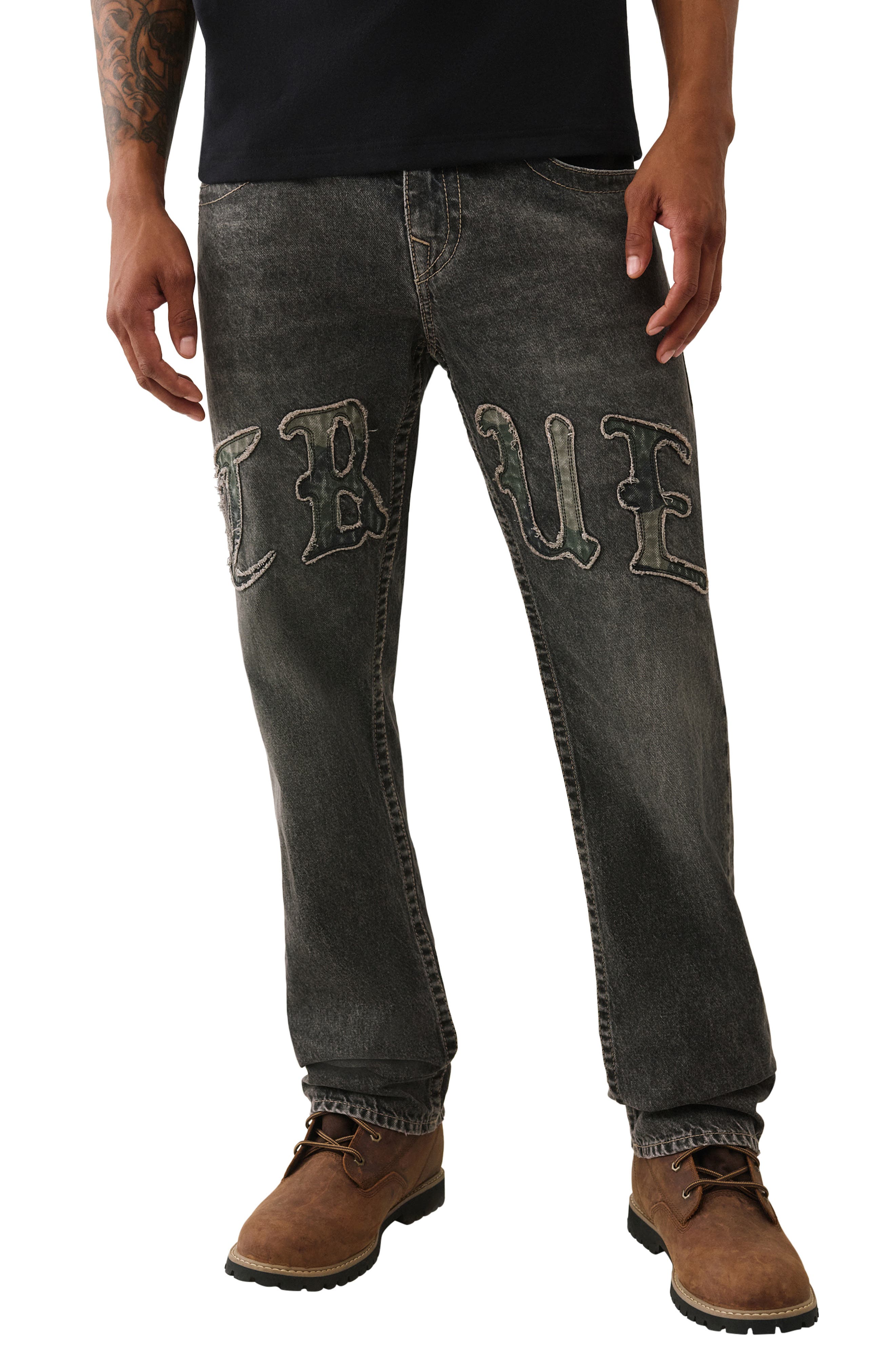 selected COMPASS TRAIL BLACK WASH