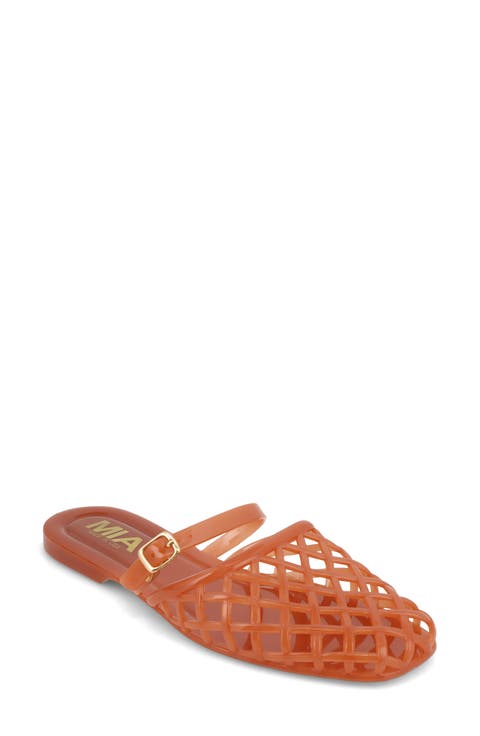 Kiyana Flat