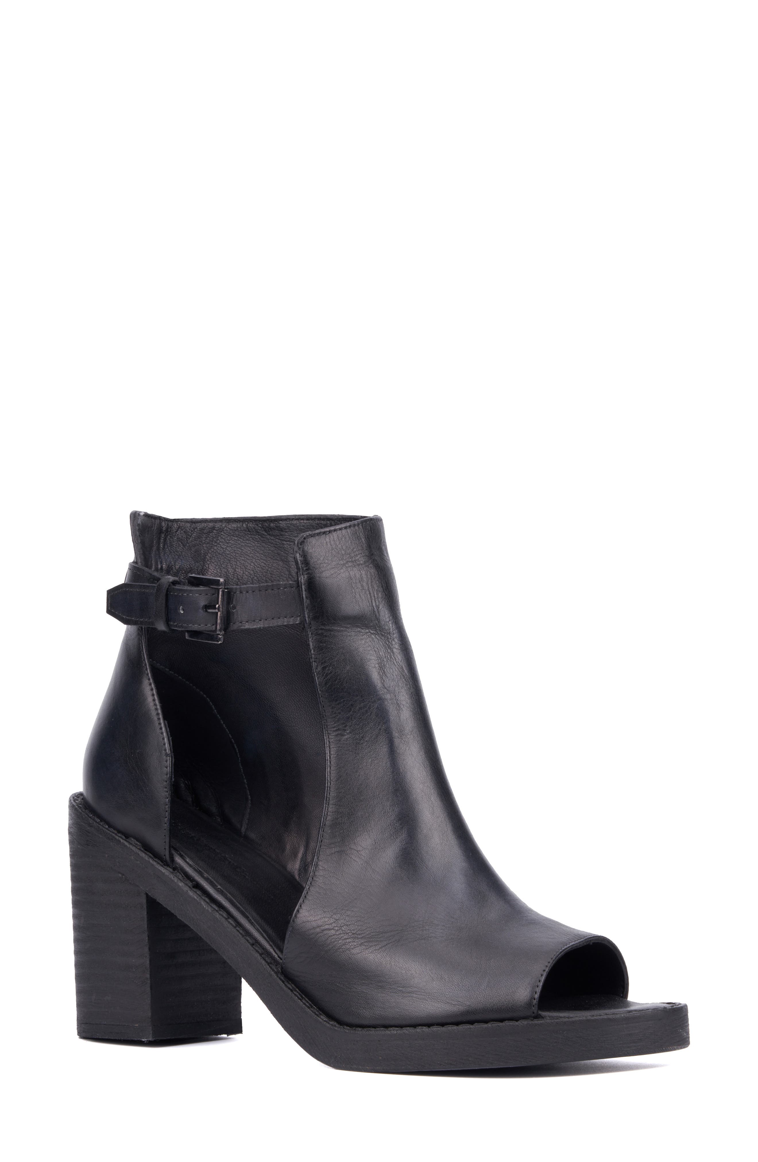 VINTAGE FOUNDRY Laverne Block Heel Sandal