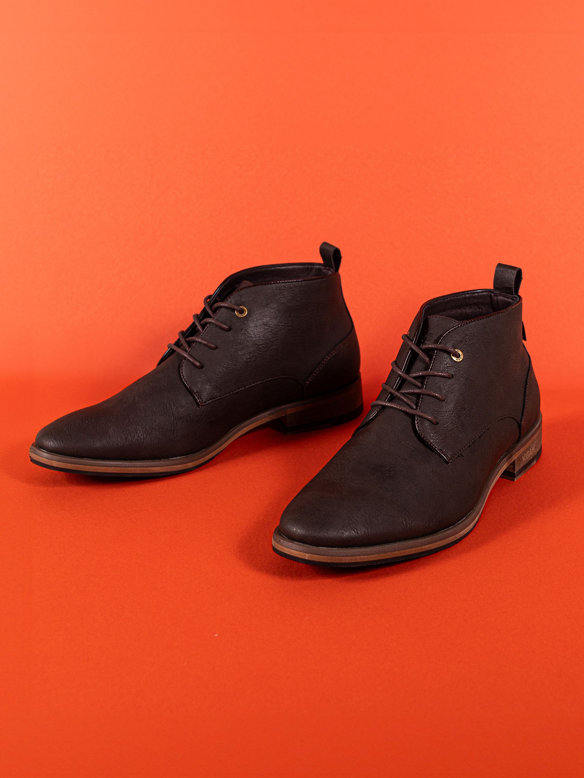 Goji 2 Chukka Boots, Alternate, color, BROWN