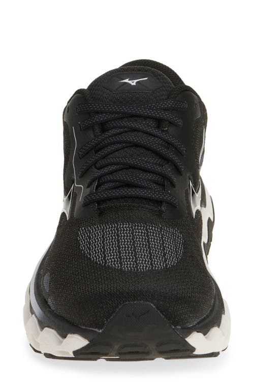 Mizuno Wave Horizon 7 Sneaker