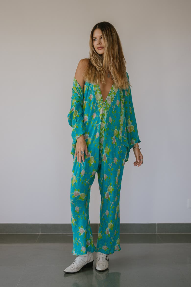 The Set Dennis, Alternate, color, Turquoise Floral