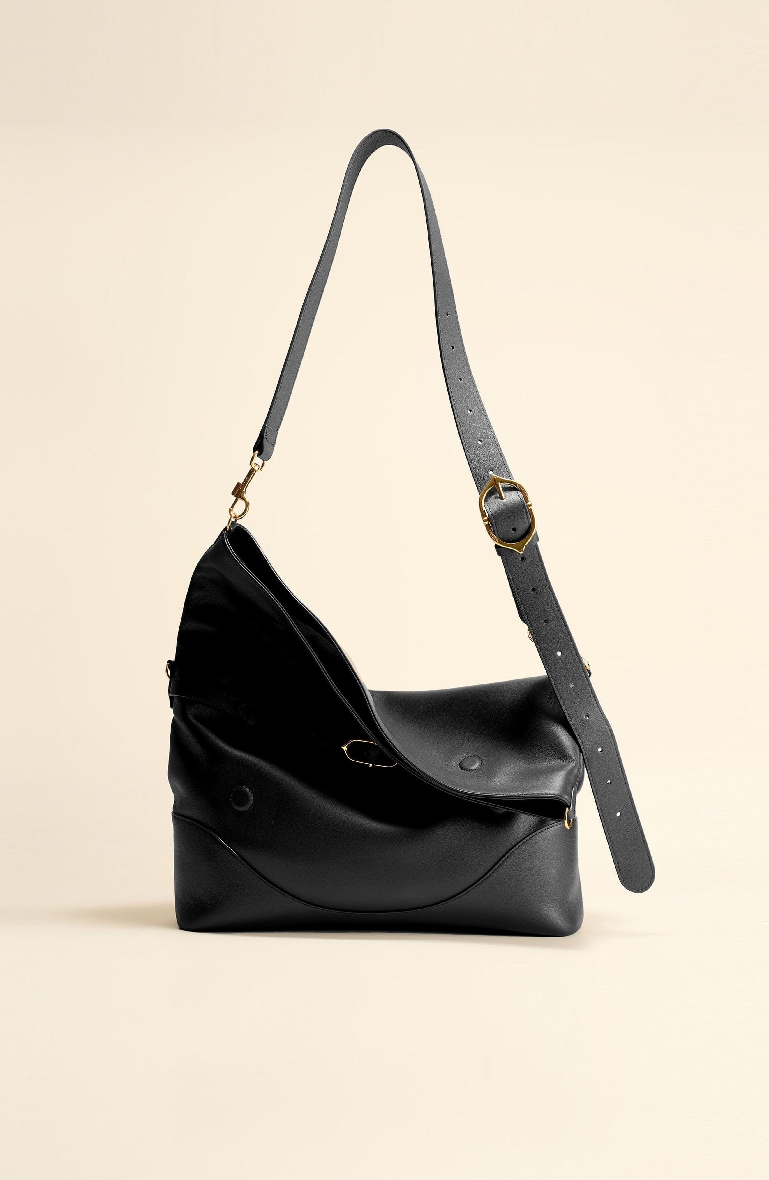 Marina Foldover Bag, Alternate, color, Onyx
