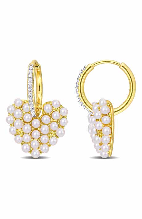 DELMAR 2-2.5mm Cultured Freshwater Pearl Heart Drop Earrings