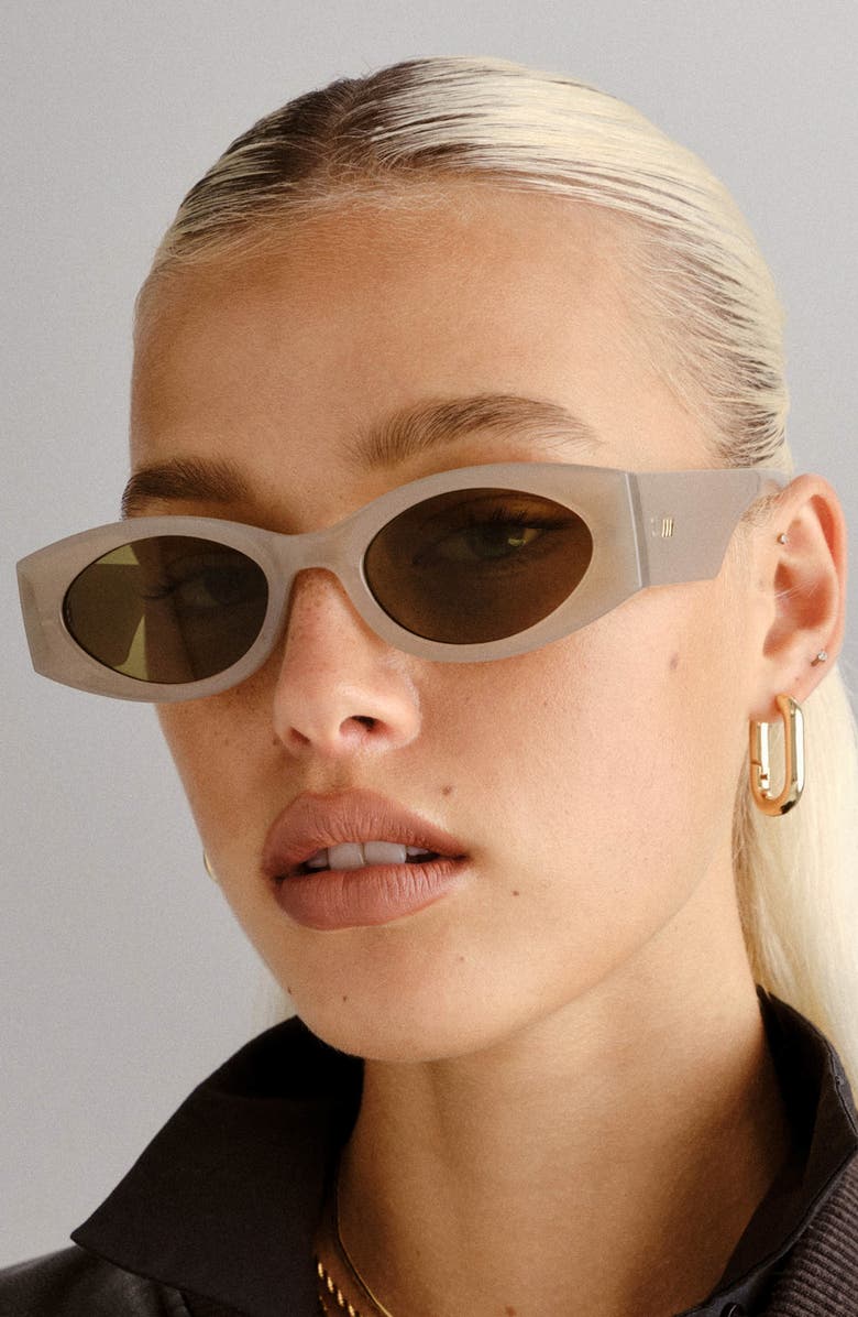 Le Specs Mermaiden 52mm Rectangular Sunglasses, Alternate, color, Neutral