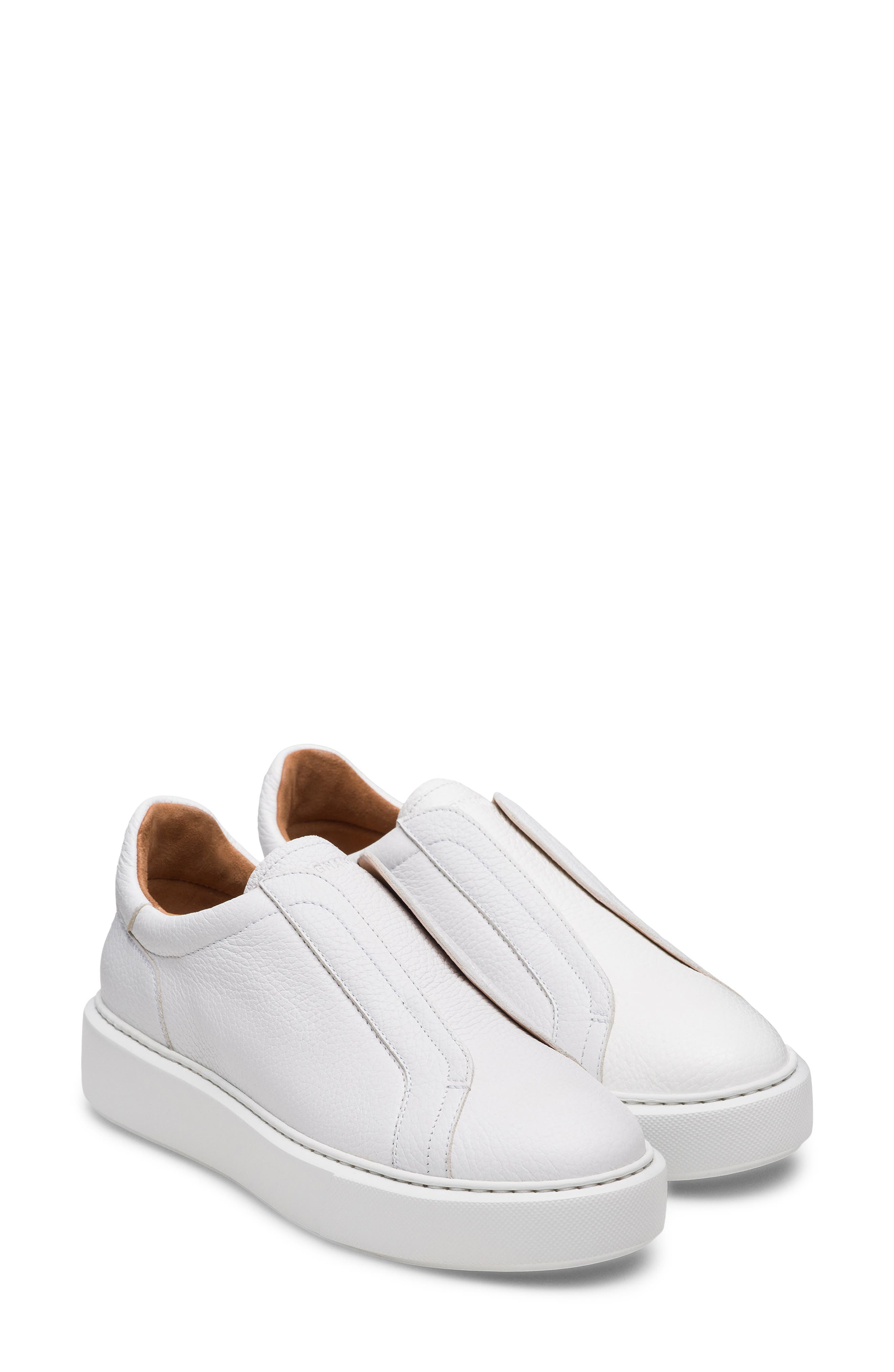 TUMBLED WHITE