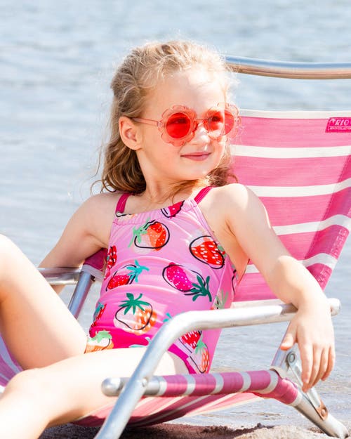 DEUX PAR DEUX DEUX PAR DEUX LITTLE GIRL'S PRINTED ONE-PIECE SWIMSUIT PINK GRADIENT STRAWBERRY