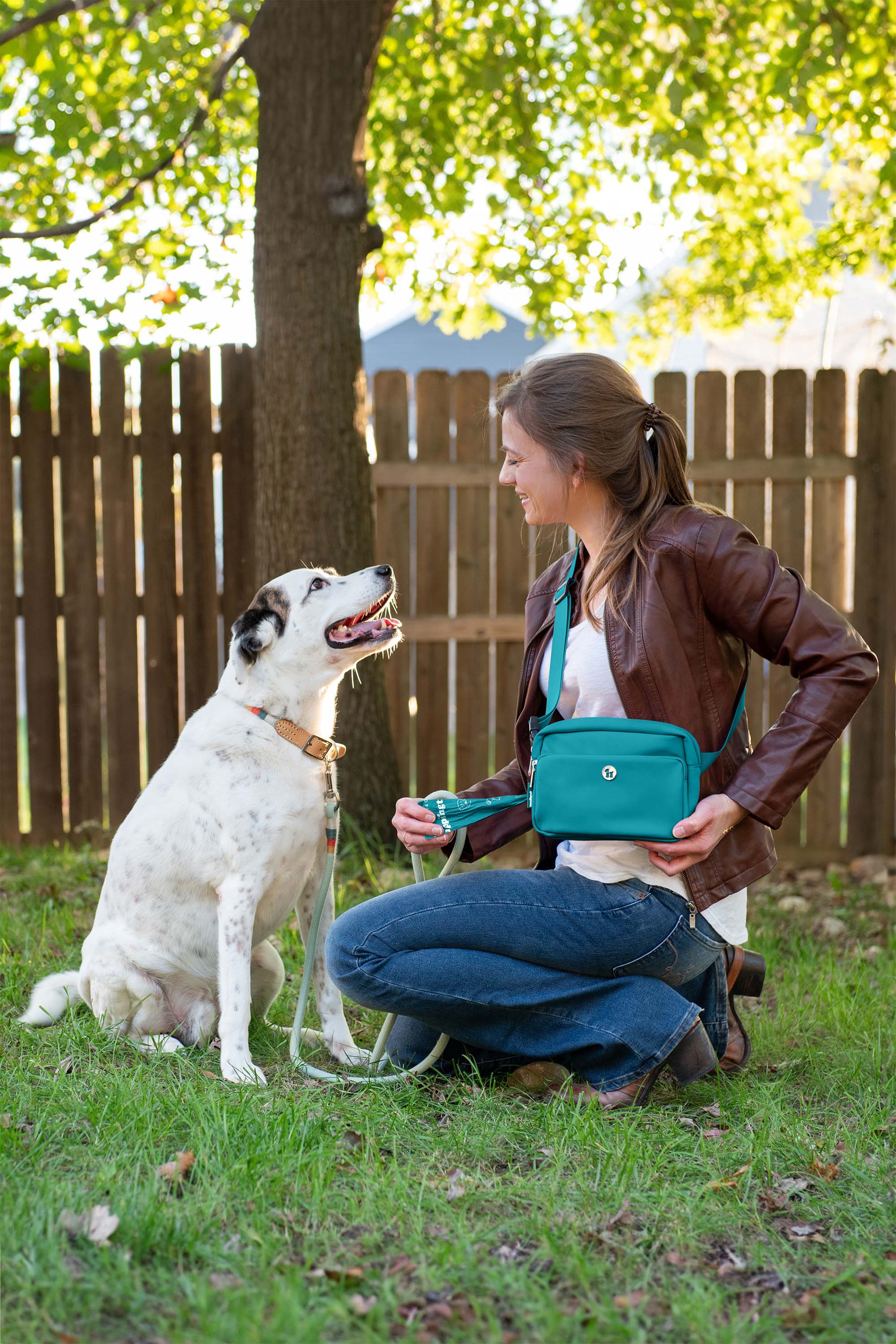 3-in-1 Dog Walking Bag with Waste Bags plus Travel Bowl, Alternate, color, Lagoon Teal