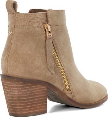 Paicing Block Heel Bootie