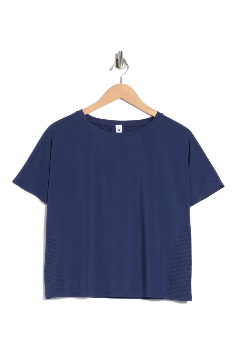 Dolman Sleeve Crop Active T-Shirt, Alternate, color, NAVAL BLUE