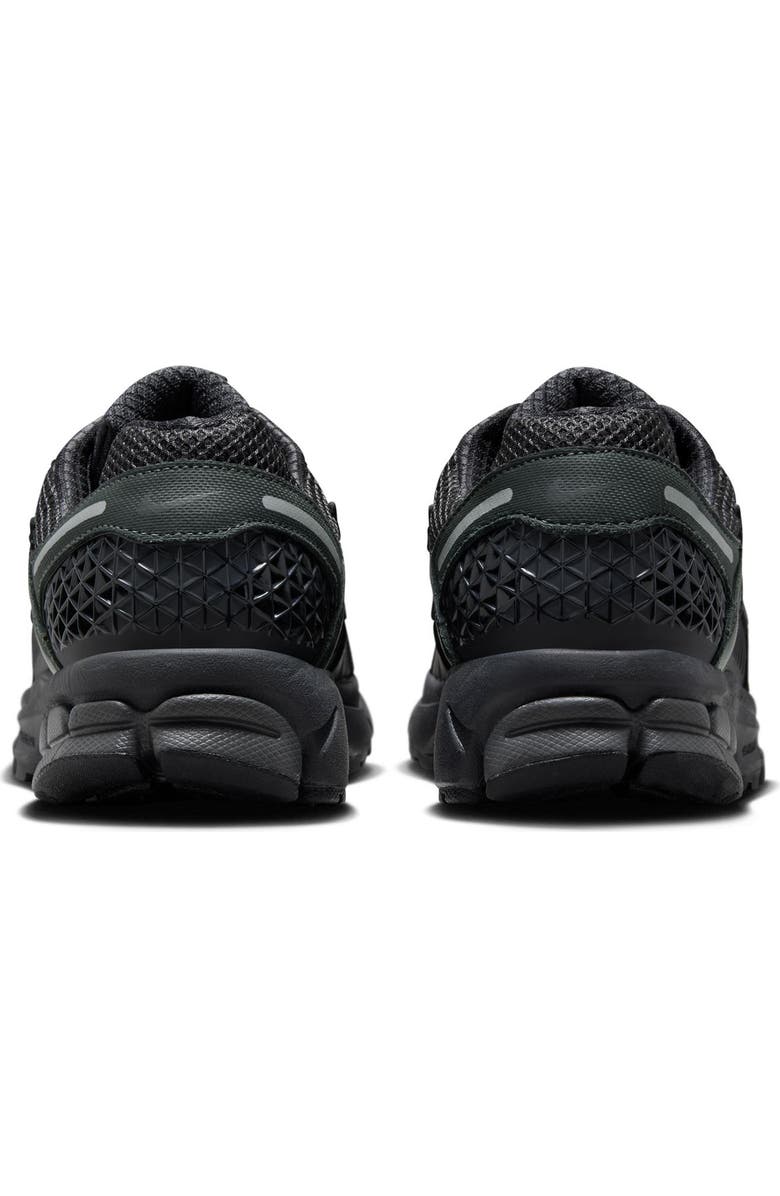 Nike Zoom Vomero 5 Sneaker, Alternate, color,