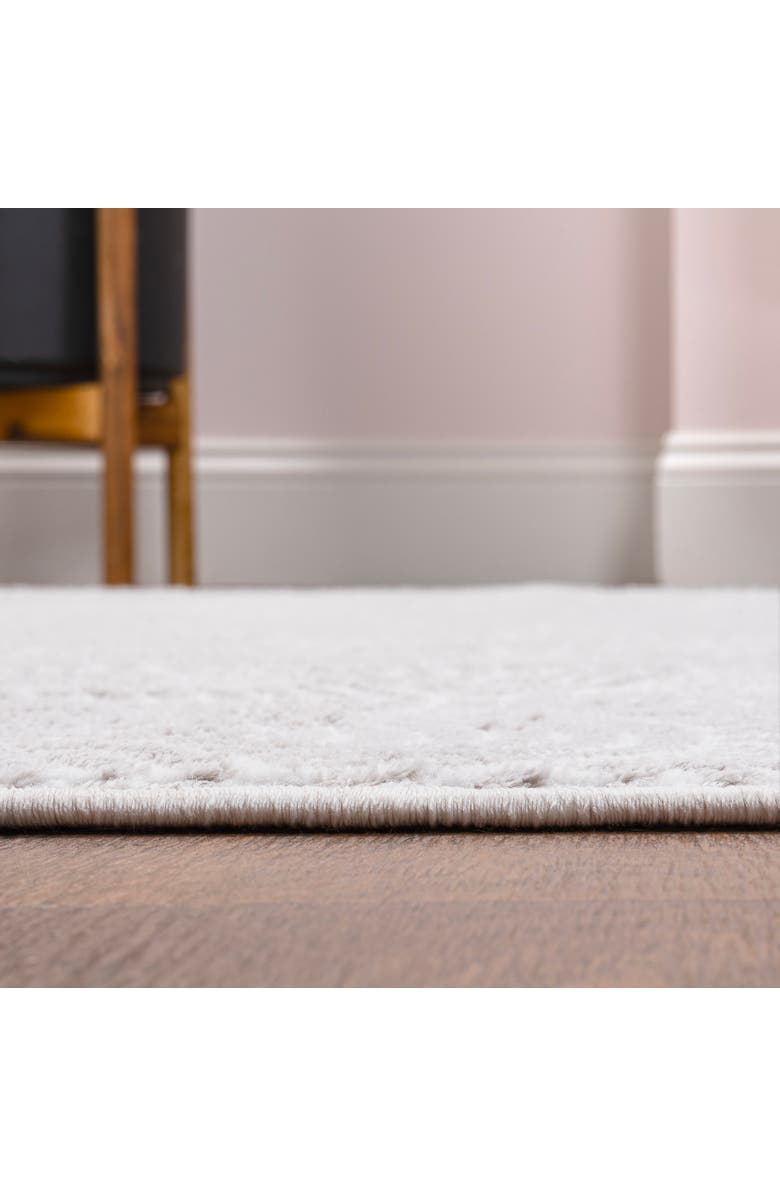 JONATHAN Y Porter Geometric Art Deco Fan Pattern High-Low Area Rug, Alternate, color, White/Light Gray