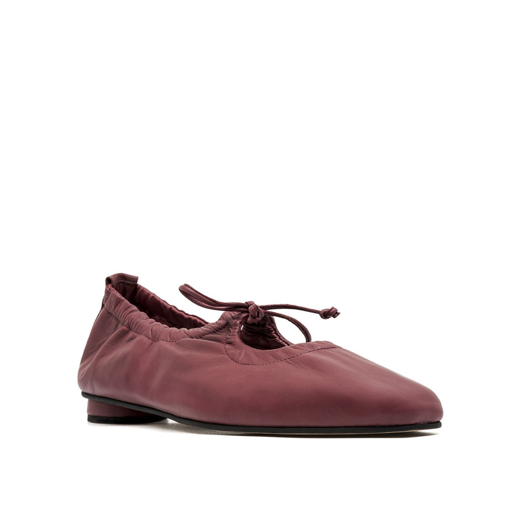 Gemma Flats, Alternate, color, Wine