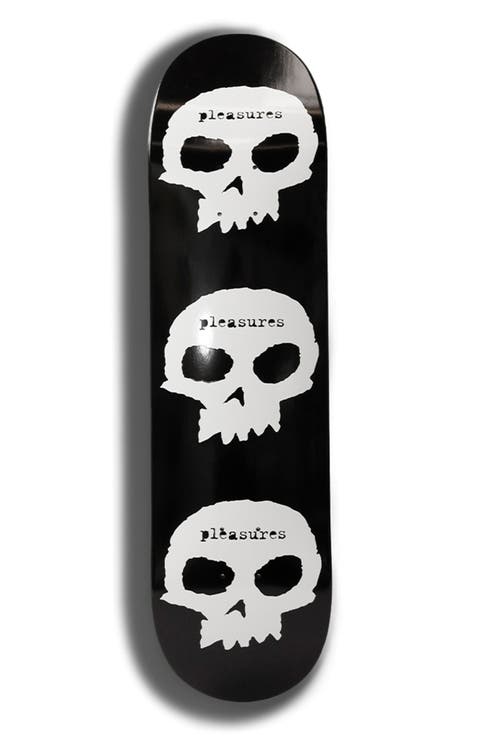 x Zero Skulls Skate Deck