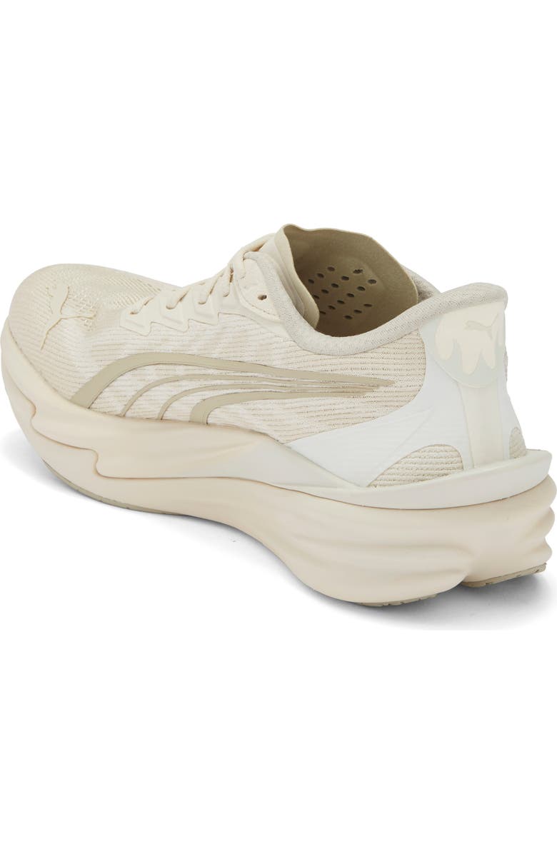 PUMA Deviate Nitro 4 Running Shoe, Alternate, color, Alpine Snow/ Warm White