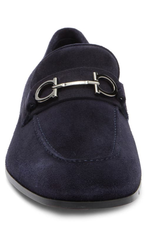Ferragamo Gancini Buckle Loafer In Black