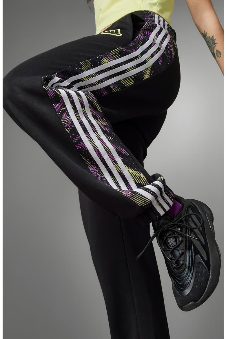 Future Icons Hyperpulse Track Pants, Alternate, color, BLACK