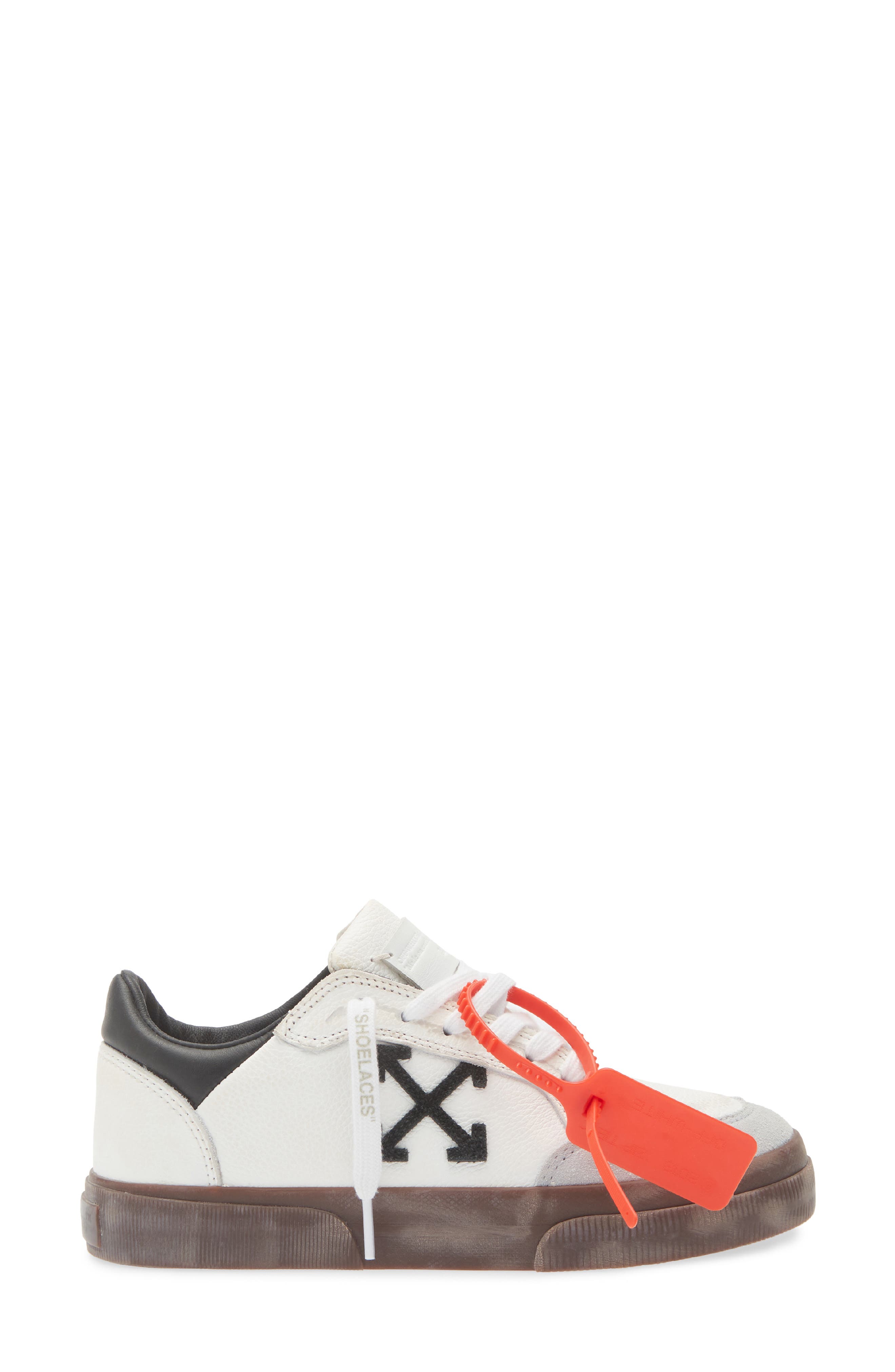 Off-White Low Vulcanized Vintage Sneaker, Alternate, color, Light Blue - Black