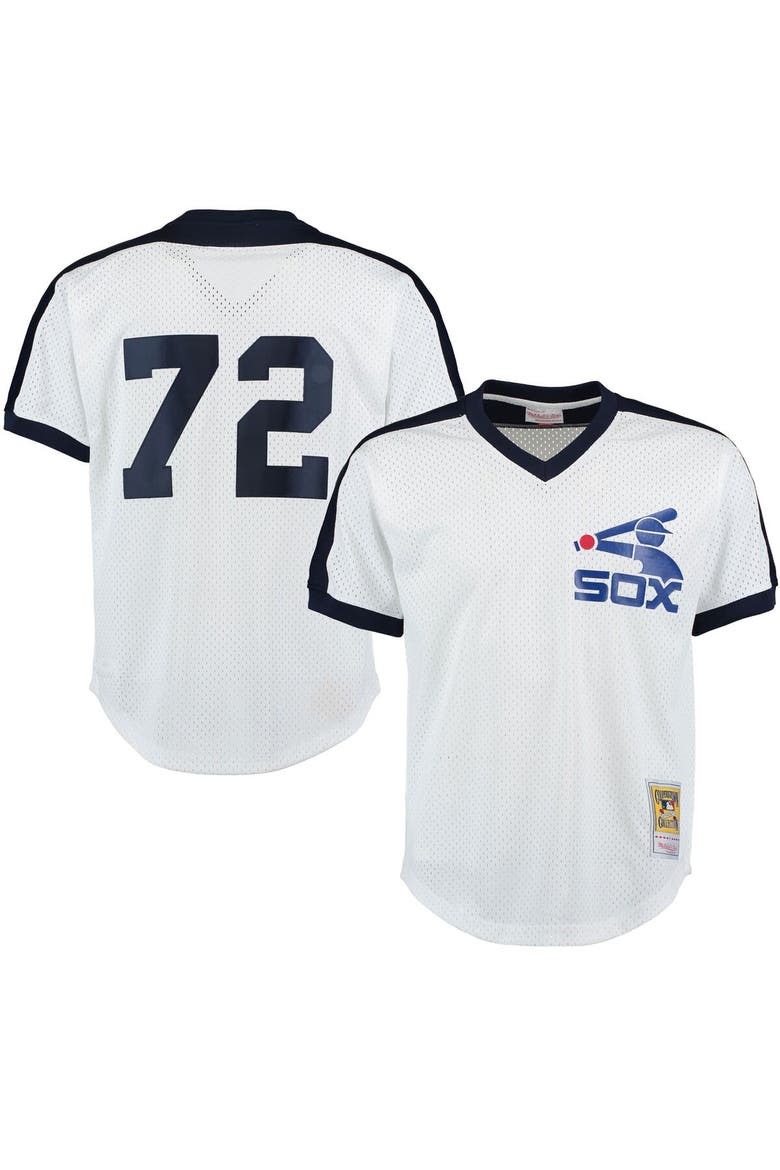 Men's Mitchell & Ness Carlton Fisk White Chicago White Sox Cooperstown Mesh Batting Practice Jersey, Main, color, White