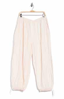 On It High Waist Crop Joggers