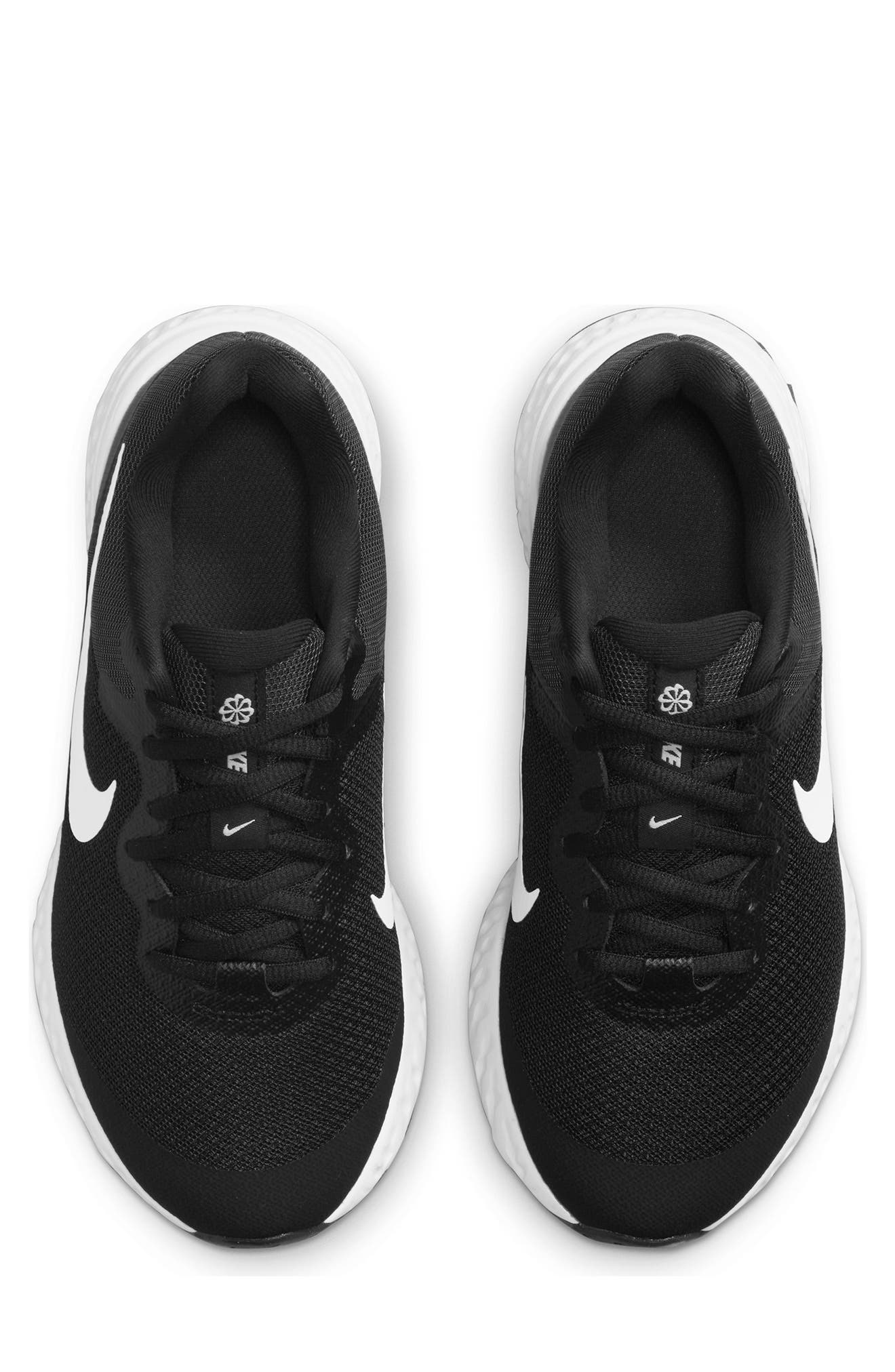 Revolution 6 Sneaker, Alternate, color, BLACK/ WHITE