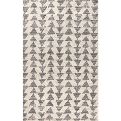 Aisha Moroccan Triangle Geometric Area Rug