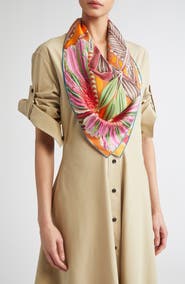 FERRAGAMO Giada Reversible Silk Square Scarf