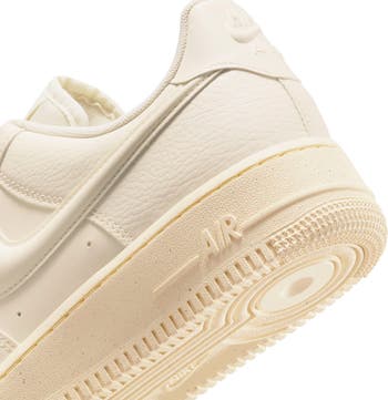 Air Force 1 '07 Basketball Sneaker