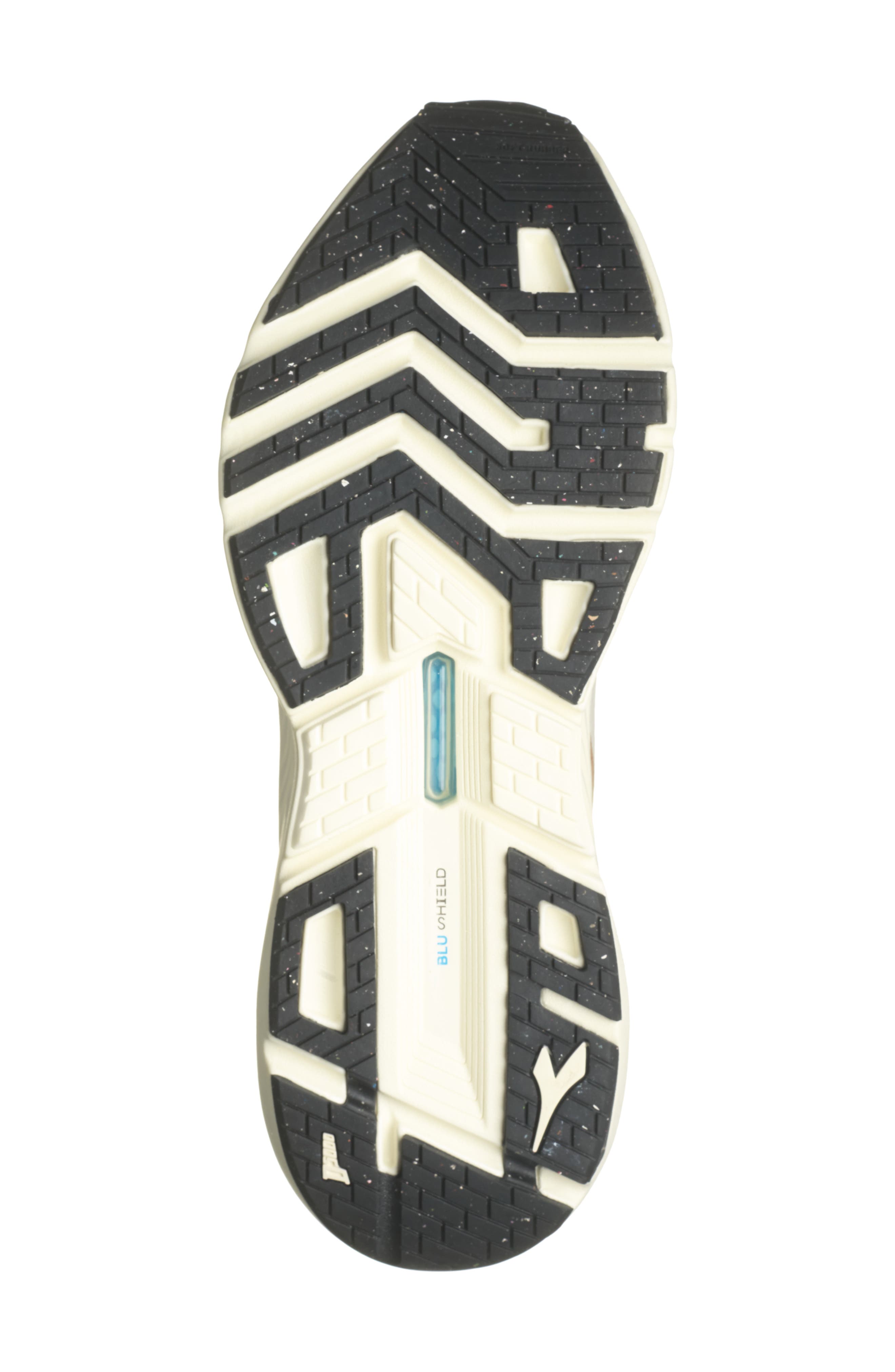 Diadora Mythos Blushield Volo 4 2030 Running Shoe, Alternate, color, 