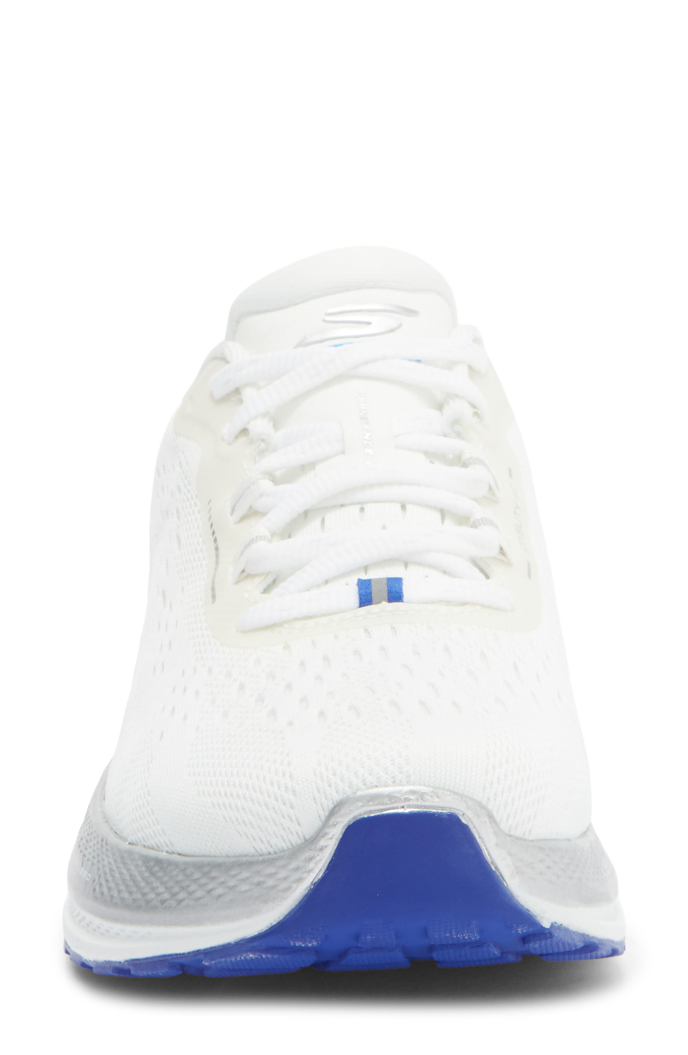 Go Run Persistence Running Shoe, Alternate, color, WHITE/ SILVER