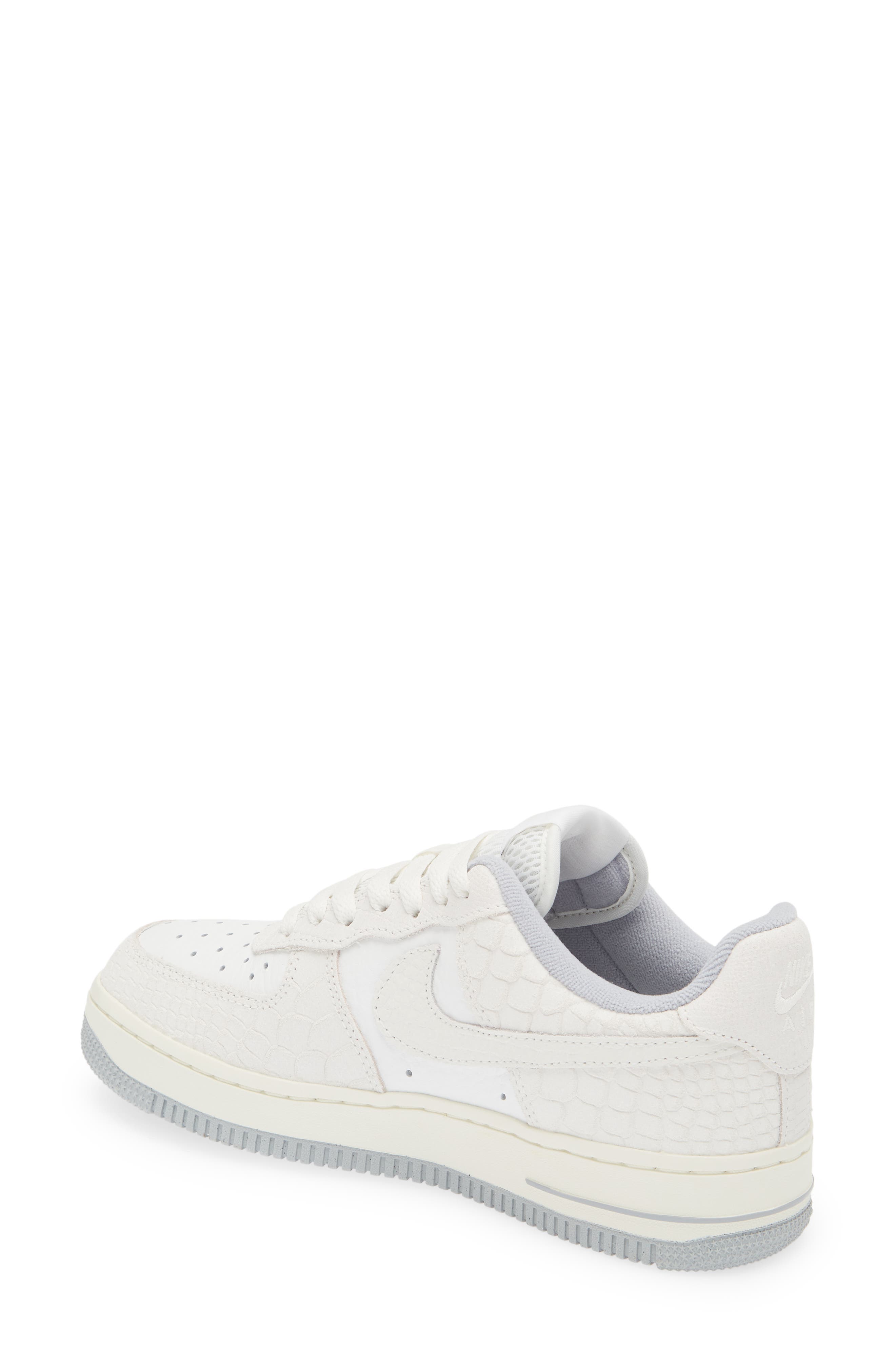 Nike Air Force 1 '07 Sneaker, Alternate, color, 