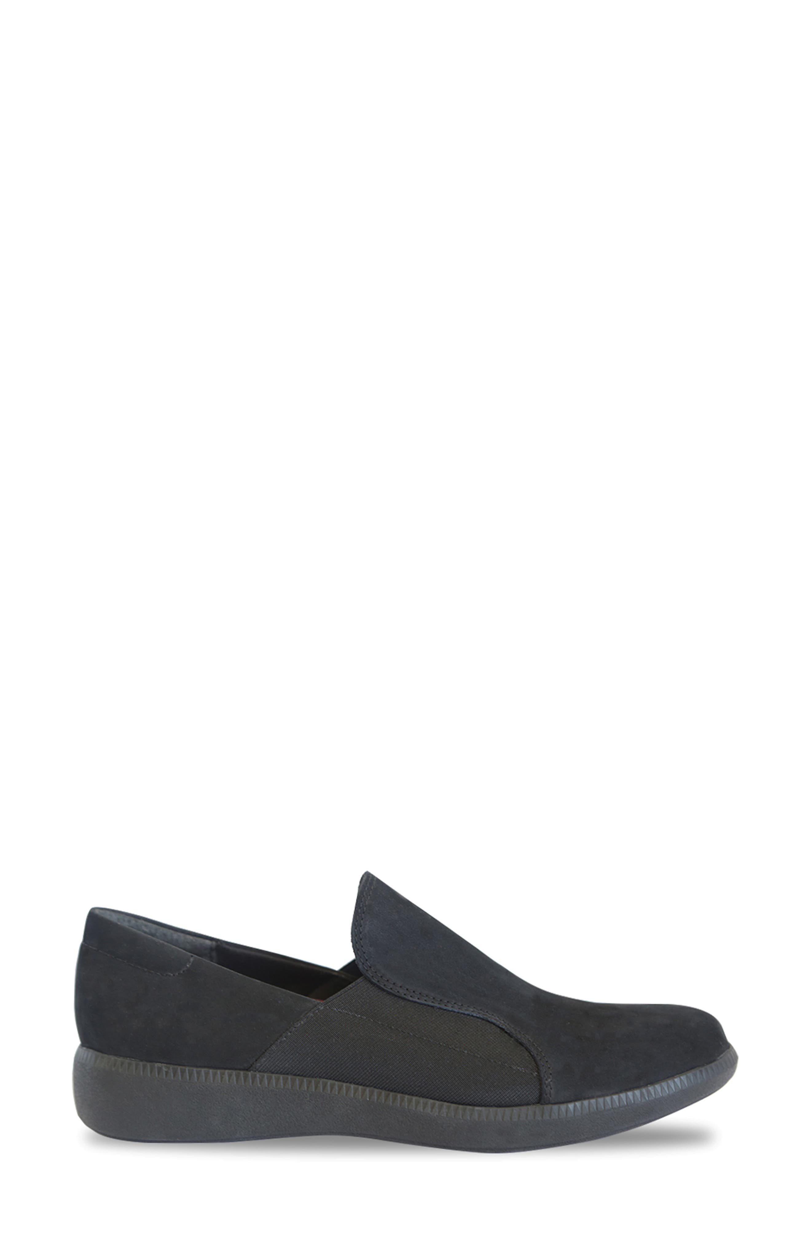Munro Clay Wedge Slip-On Sneaker, Alternate, color, 
