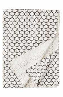 MELANGE HOME Scallop Kantha Cotton Throw Blanket