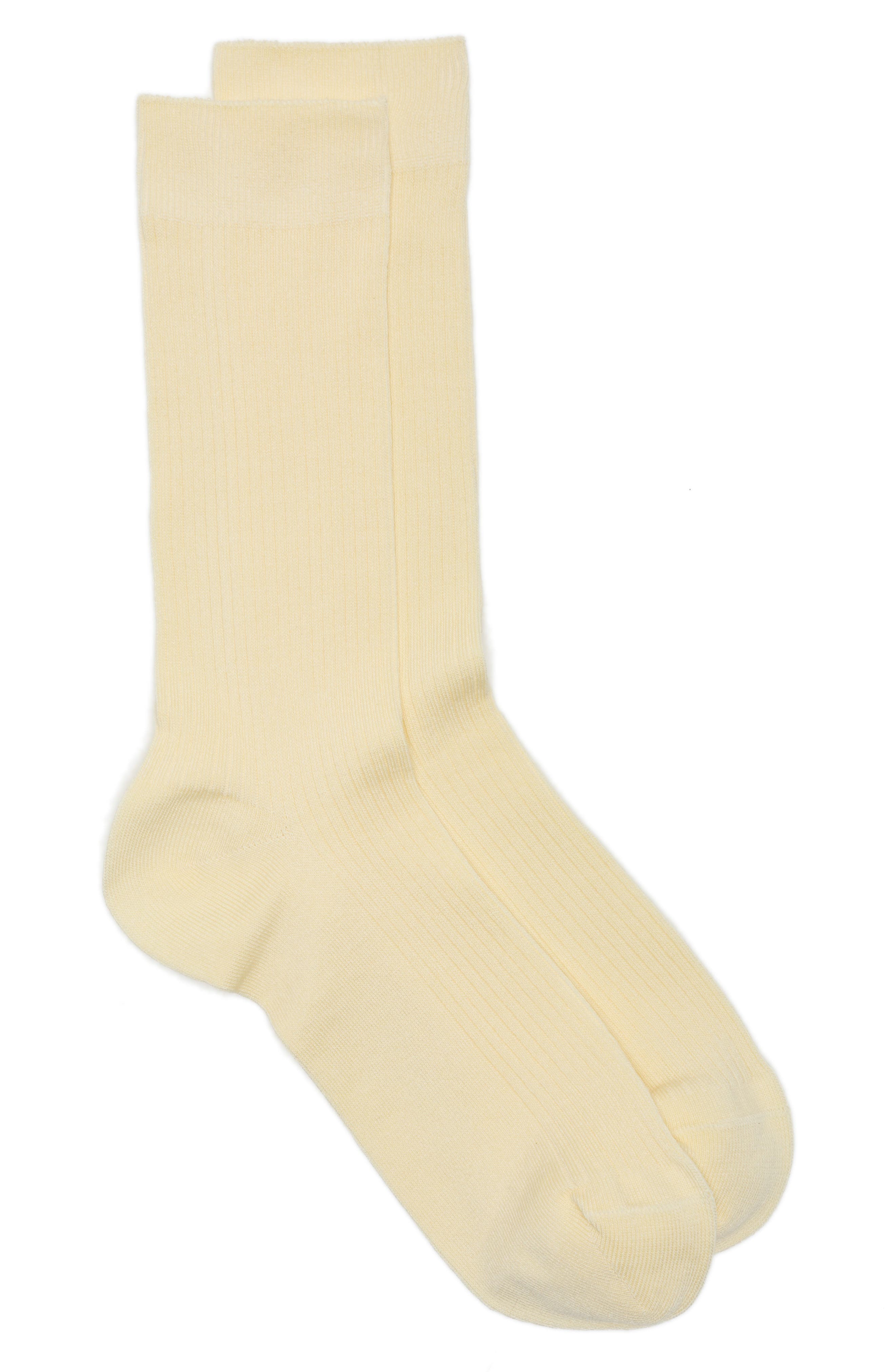 YELLOW PALE