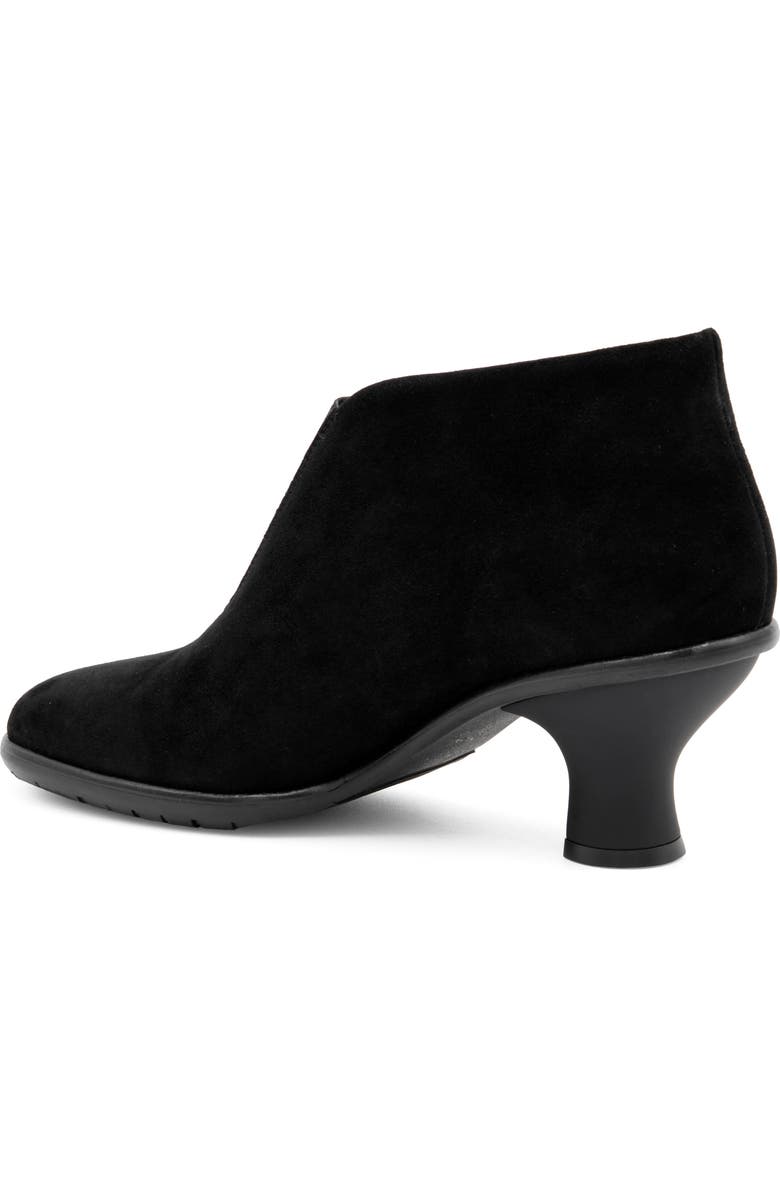 Amalfi by Rangoni Beverly Bootie, Alternate, color, Black Cashmere