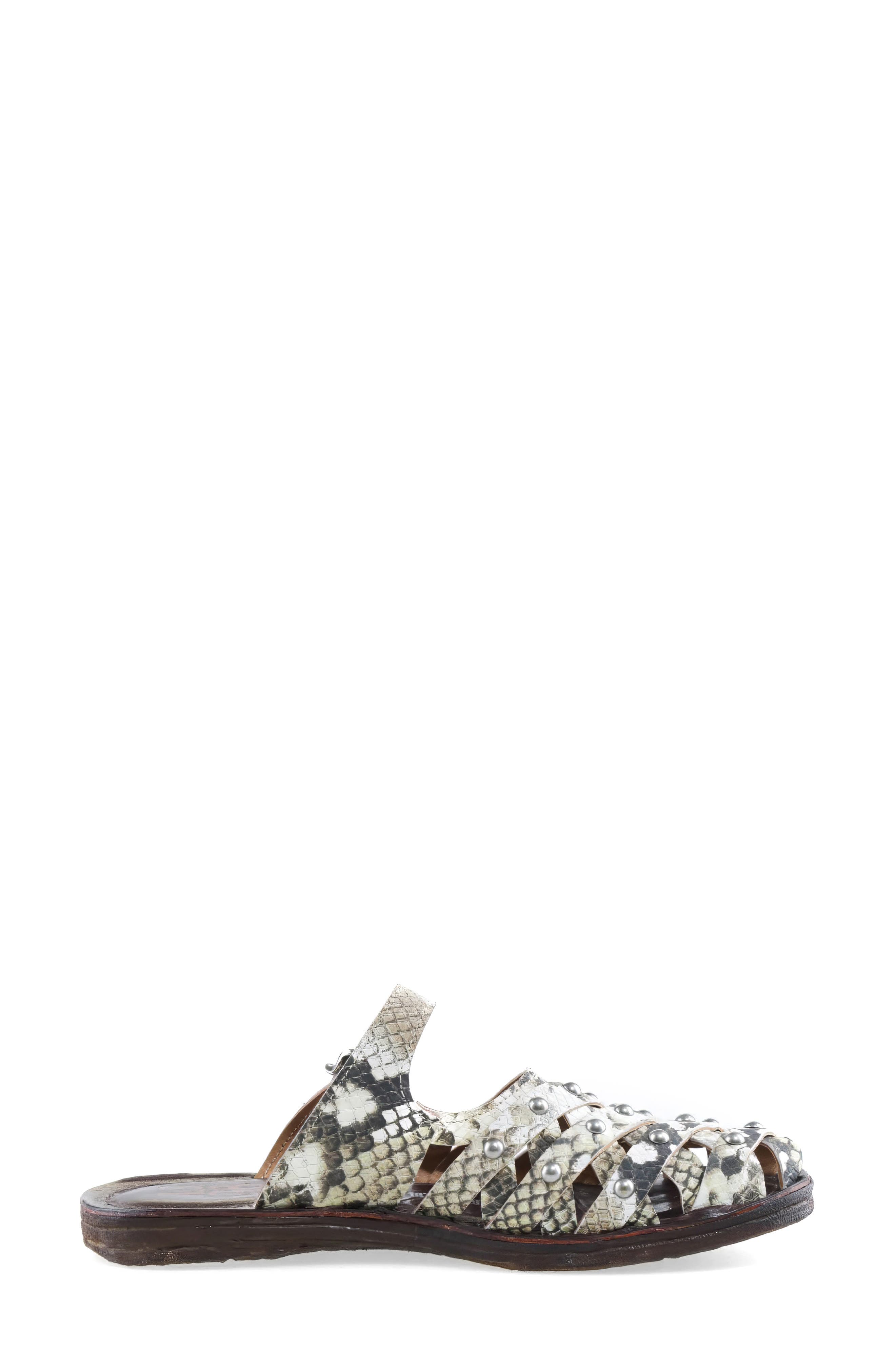 Ryatt Slide Sandal - image 4